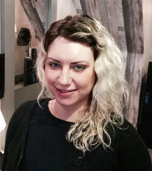 Dee